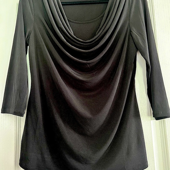 Carmen Marc Valvo Black Draped Neck Top Size Medium - Picture 3 of 8